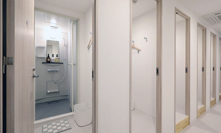 Clean shared shower rooms complete with shampoo, conditioner and body soap